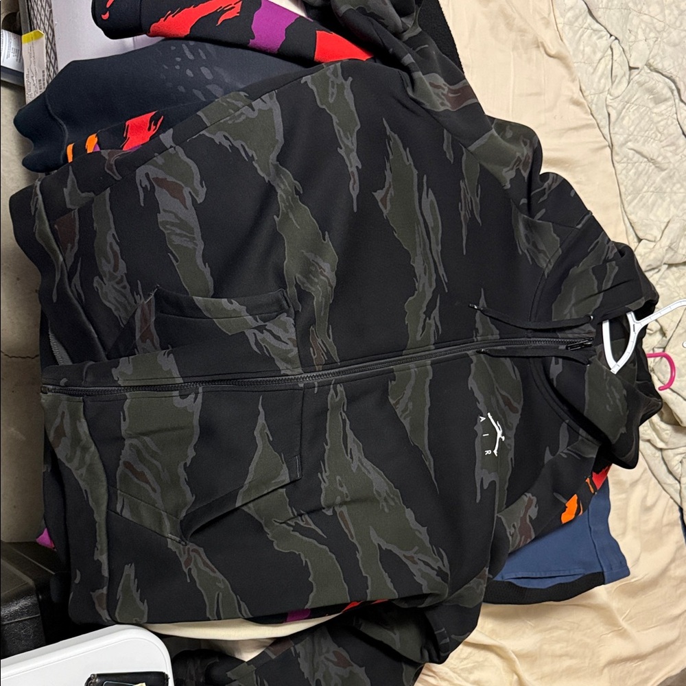 Jordan Black and Gray Jacket Jordan camo